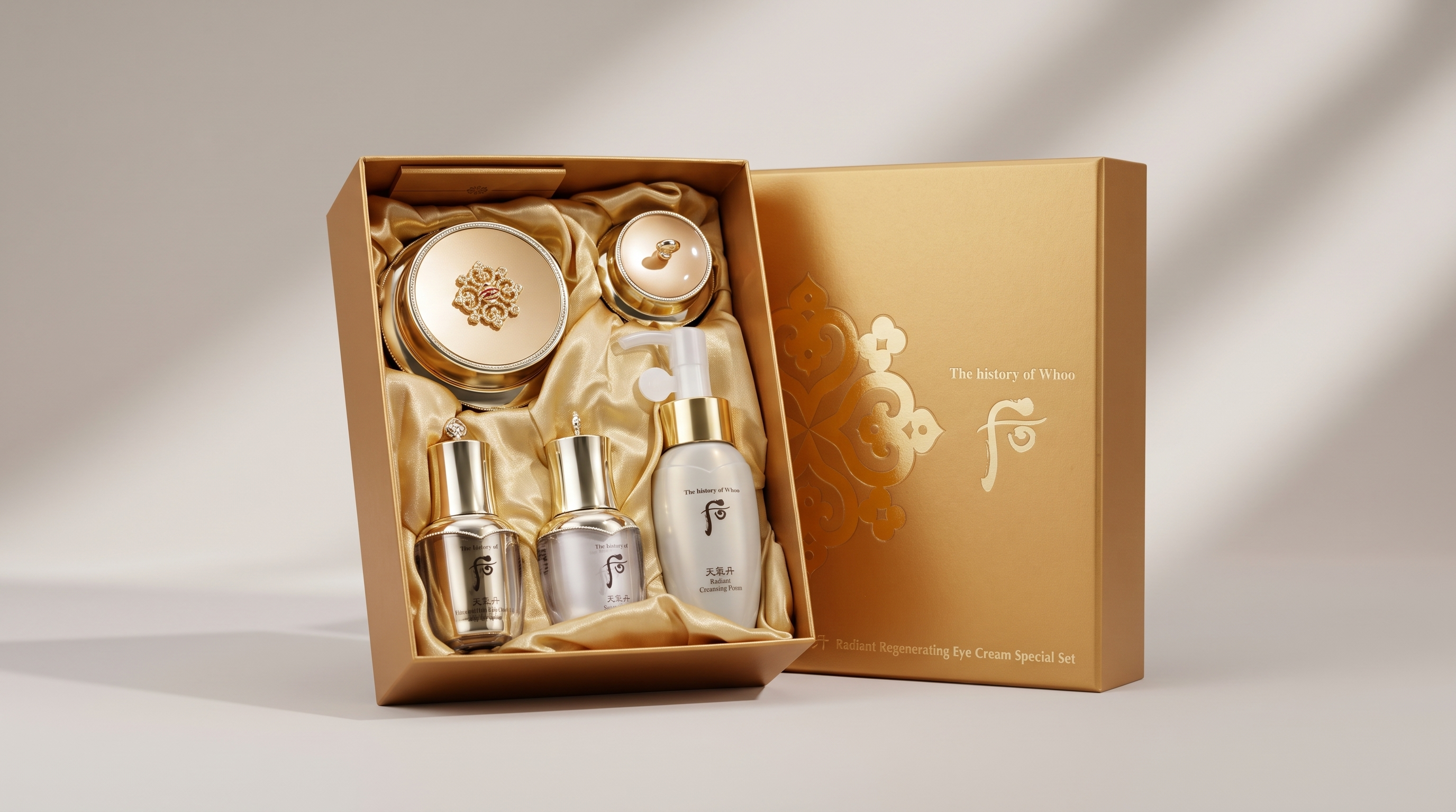 The History of Whoo Cheongidan Radiant Regenerating Eye Cream Special Set